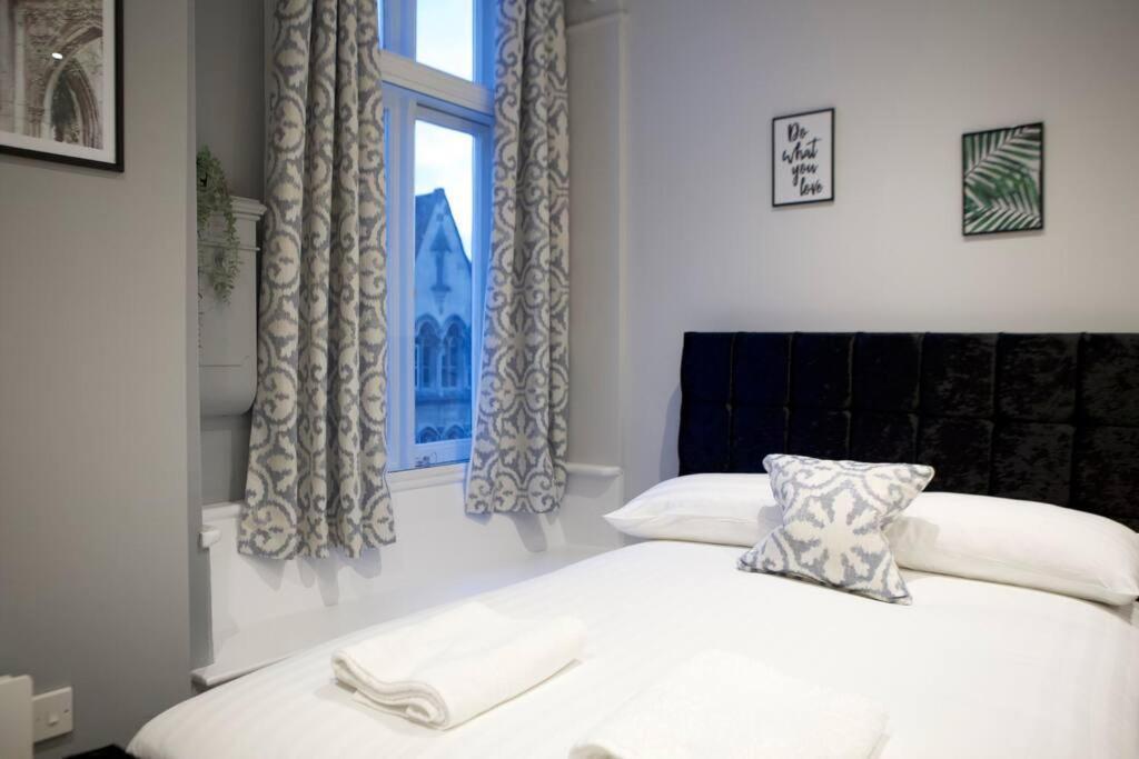 On The Rows - Centre Apartment